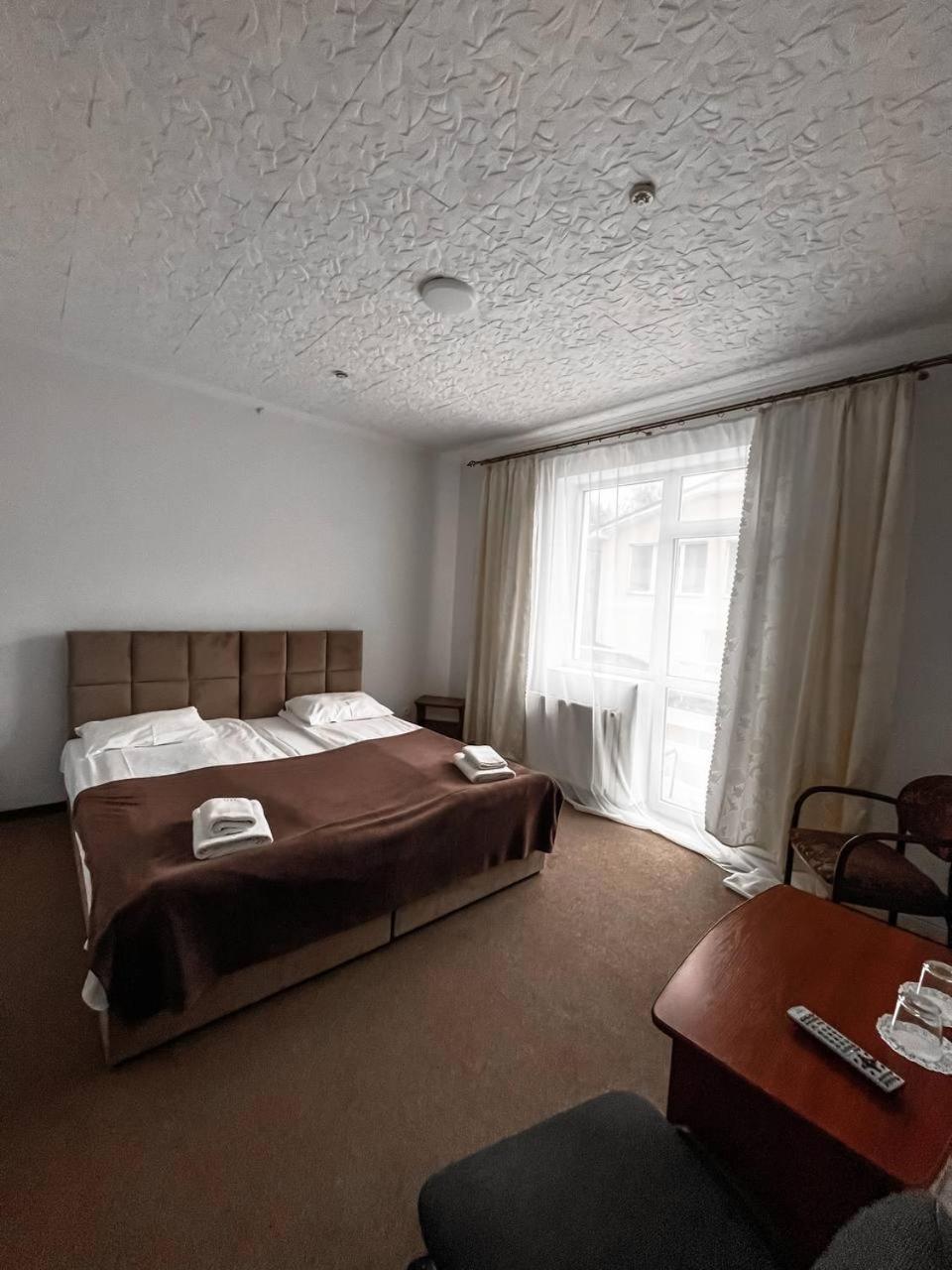 Hotel Continent Polyana  Luaran gambar
