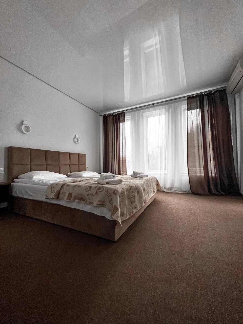Hotel Continent Polyana  Luaran gambar